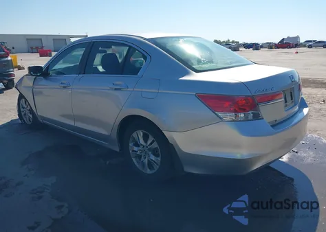 2011 Honda Accord 2.4 Lx-P из США, поврежденный, VIN 1HGCP2F47BA155870